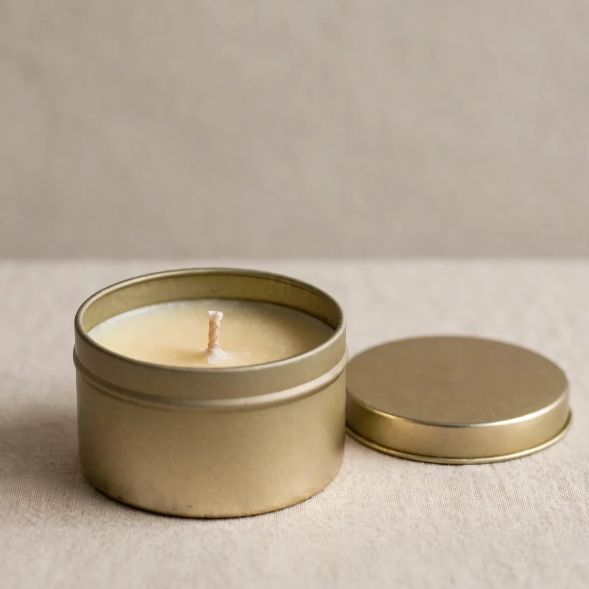 Scented Soy Candle in Tin